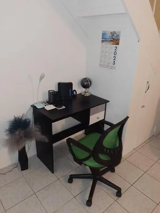 The Pearl I Near Us Embassy, Stadium, 3Br 2Ba Townhouse Liguanea
